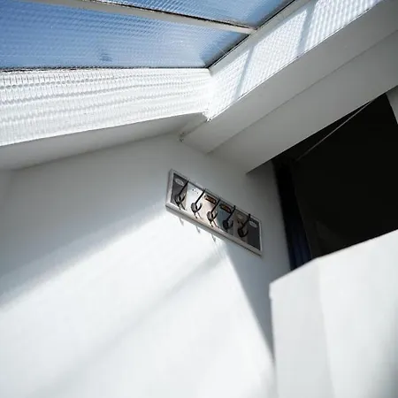 Secret Mama With Mobile Aircon, Including A Free Parking Space At 200 Meters Colmar