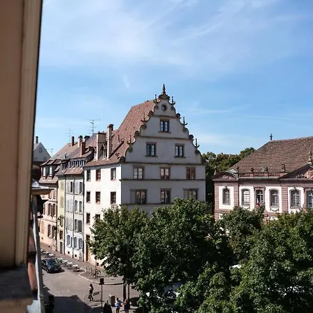Secret Mama With Aircon Including A Parking Space At 200 Meters Lägenhet Colmar