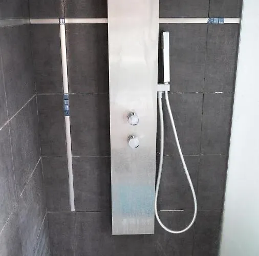 Lejlighed Secret Mama With Mobile Aircon, Including A Free Parking Space At 200 Meters